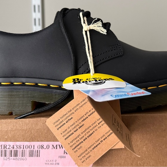 Dr. Martens Woman’s 9 or Men’s 8 Black Leather Derbys with Yellow Stitching - Picture 7 of 16